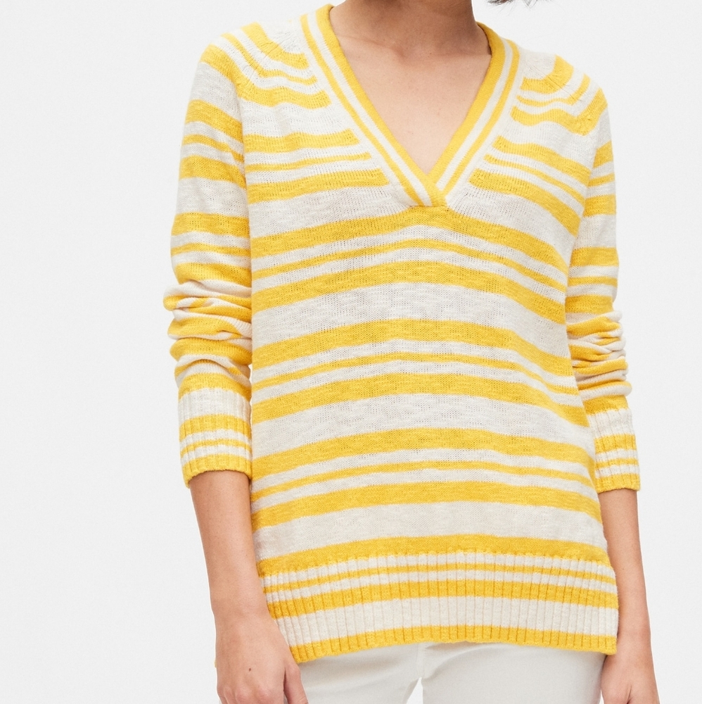 Gap v neck striped tunic sweater, medium, yellow/ white